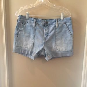 Gap Girlfriend shorts
